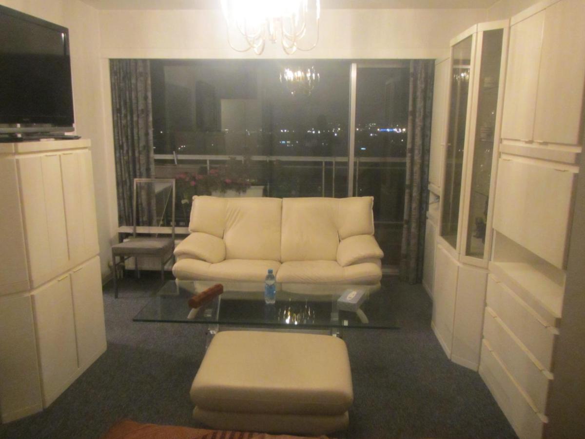 - - - - - Au Sixieme Ciel - - - - - Apartment Brussels